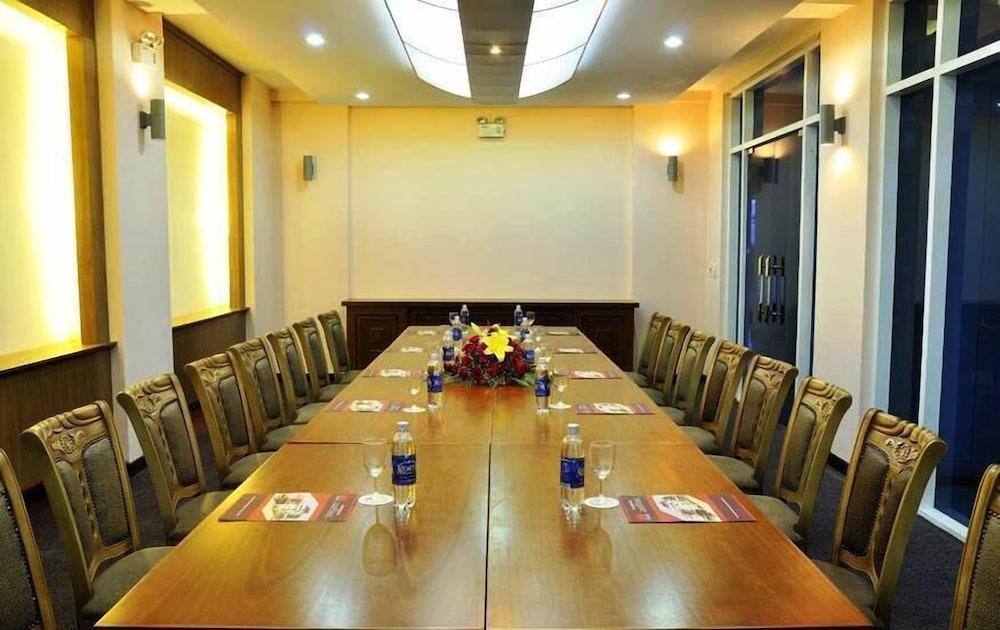 Dragon King Hotel Dalat Bagian luar foto